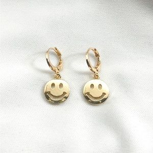 🖤 NEW Gold Smiley Face Huggie Earrings 🖤